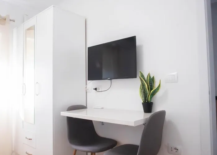 Bs Апартаменты Тирана